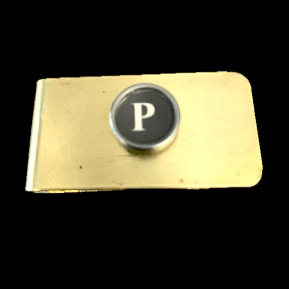 P vintage typewriter key money clip